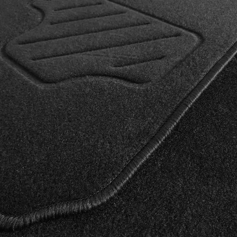 1 tapis avant de voiture universel noir moquette NORAUTO - Norauto